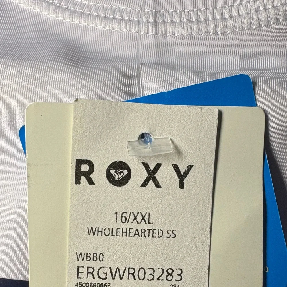 Roxy stylish rashguard